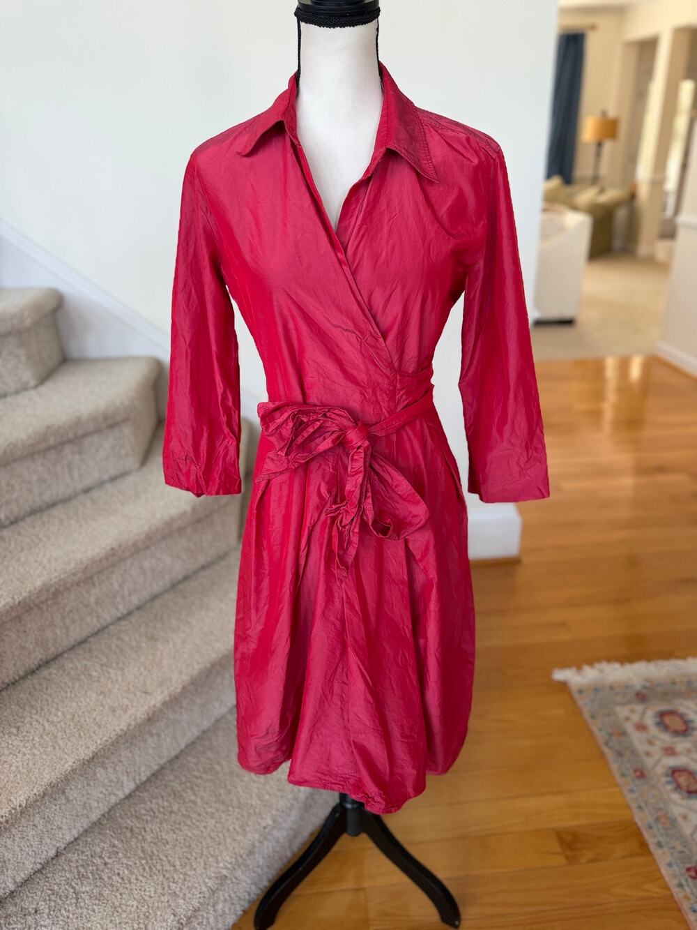Max Mara Red Iridescent Silk Wrap Collared Knee Length Shirt Dress Flaw